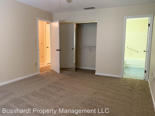 Building Photo - 2 br, 2 bath House - 505 B Fairways Lane