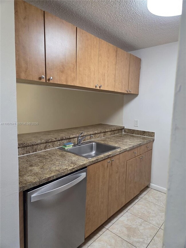 Building Photo - 8550 N Sherman Cir