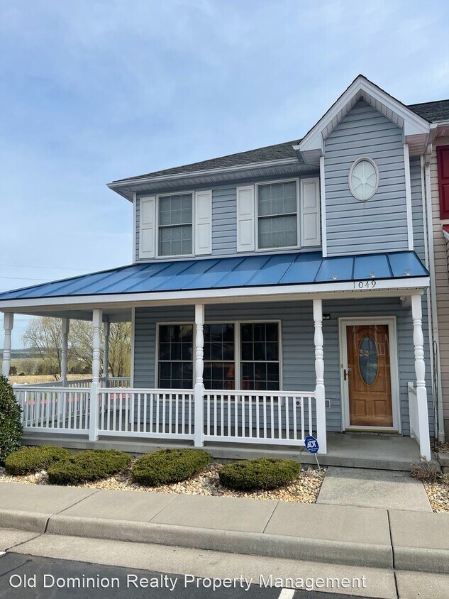 Foto principal - 3 br, 2.5 bath House - 1049 Molly Pitcher ...