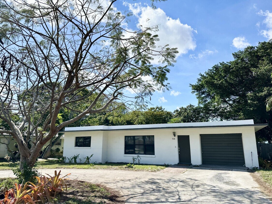 7133 Clarke Rd, West Palm Beach, FL 33406 House Rental in West Palm Beach, FL