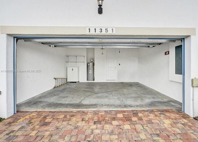 Building Photo - 11351 SW 15th St