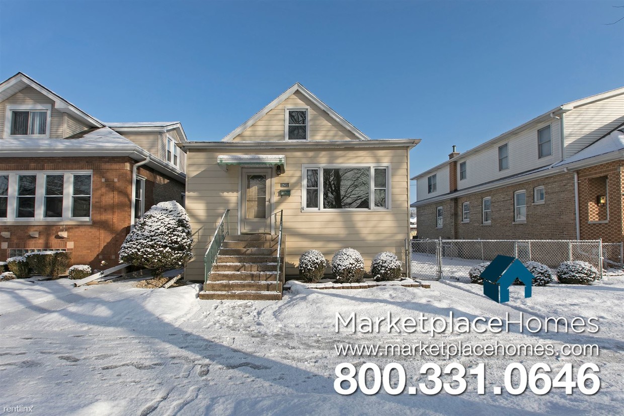Primary Photo - 6208 W Eddy St