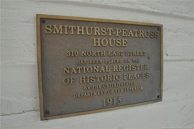 Foto del edificio - 310 N East St