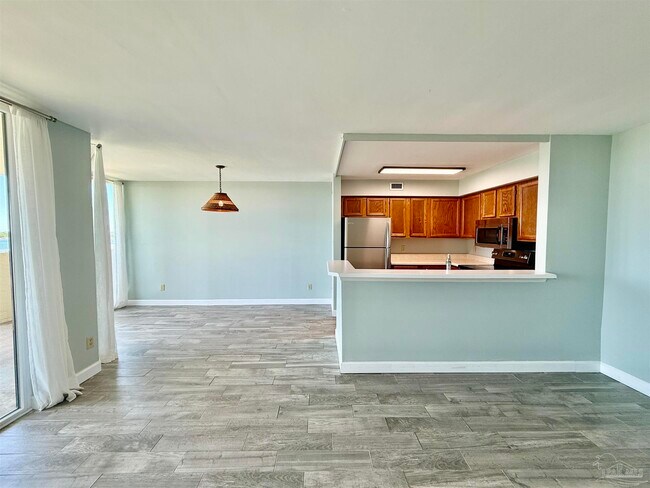 Foto del edificio - 900 Fort Pickens Rd