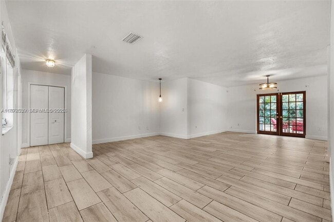 Foto del edificio - 16665 SW 93rd Ct