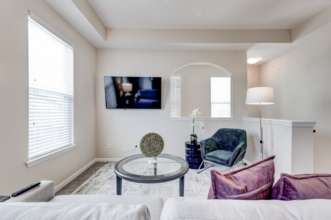 Foto del edificio - 24631 E Applewood Dr
