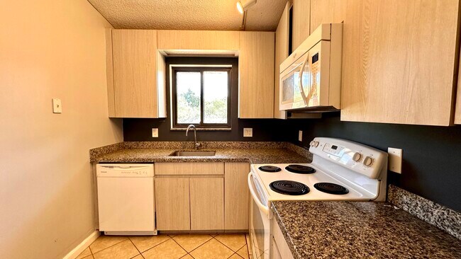 Foto del edificio - 2850 Palmwood Terrace