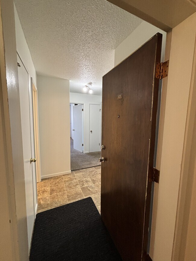 Building Photo - 3607 118 Ave NW