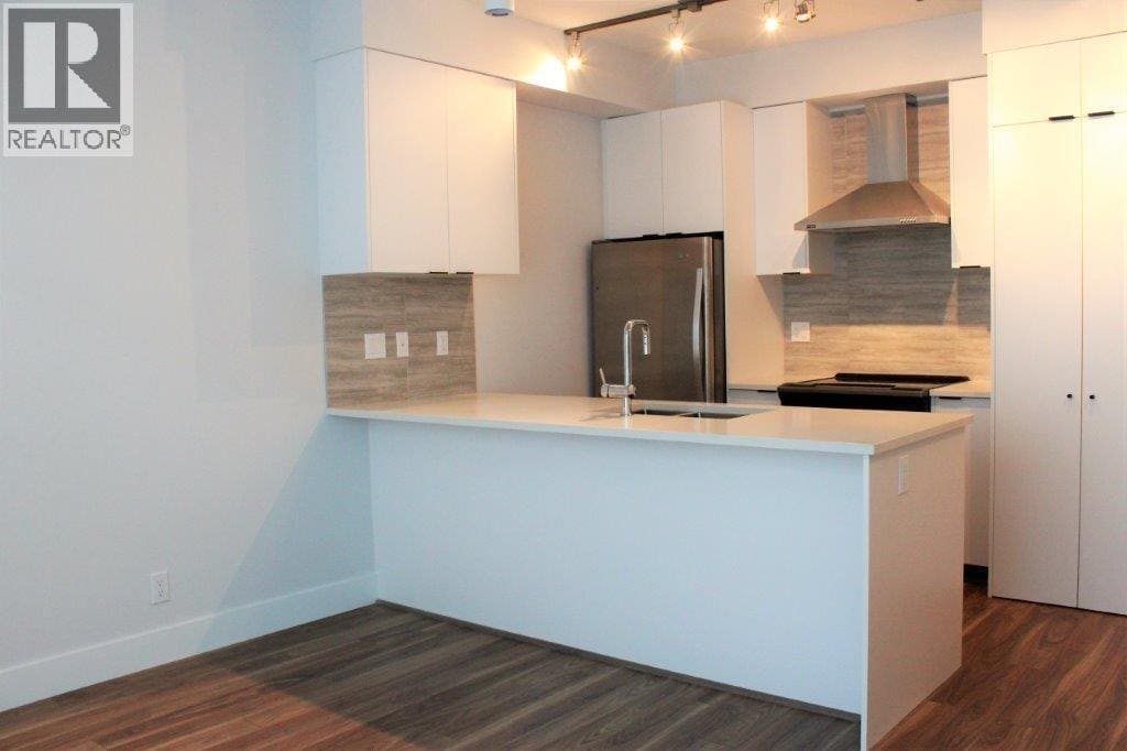 Primary Photo - 5355 Lane St