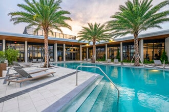Building Photo - MOTIF AT FLAGLER VILLAGE