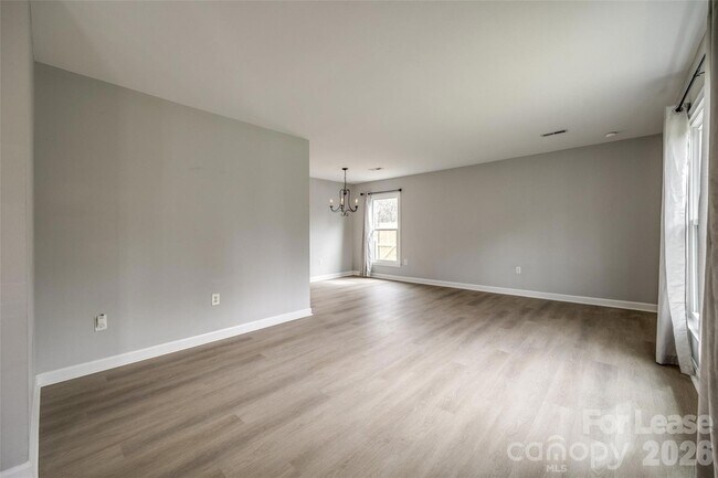 Foto del edificio - 7324 Killingdeer Ln