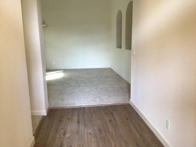 Building Photo - 1138 E Royal Dornoch Ave