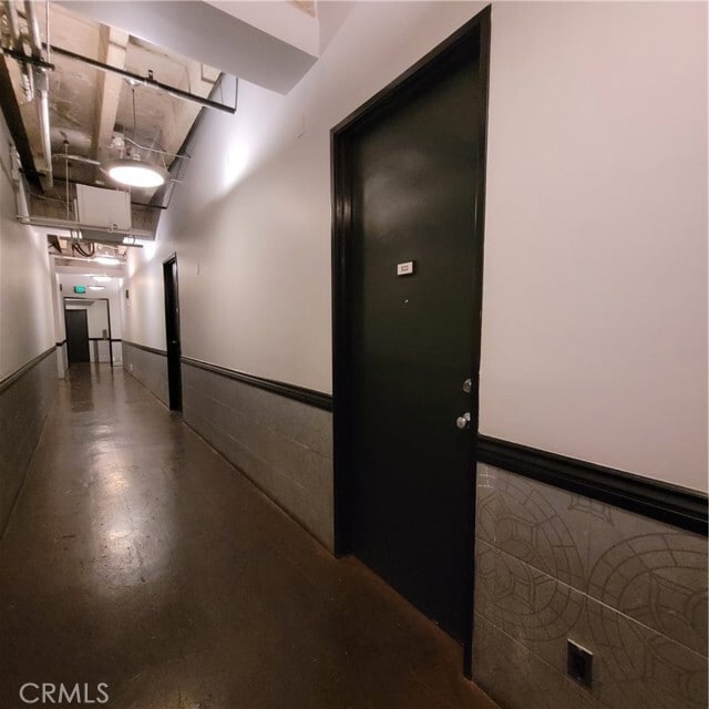 Foto del edificio - 312 W 5th St