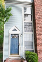 Building Photo - 433 Lester Rd