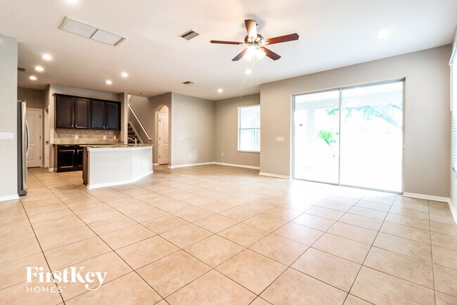 Building Photo - 415 Westchester Hills Ln