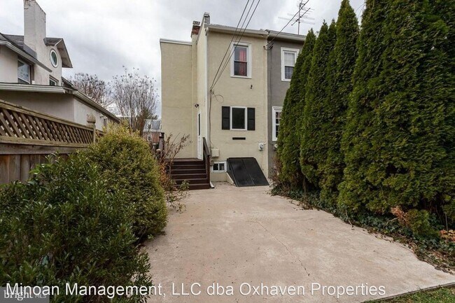 Building Photo - 2 br, 1 bath House - 339 South Union Street