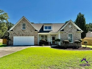 Building Photo - 227 Hearthwood Dr