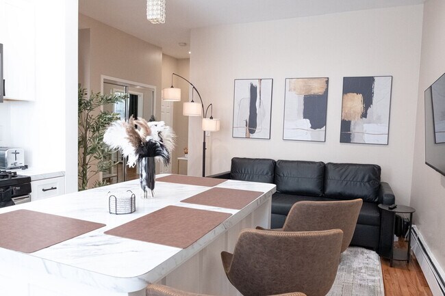 Foto del edificio - 2098 Frederick Douglass Blvd