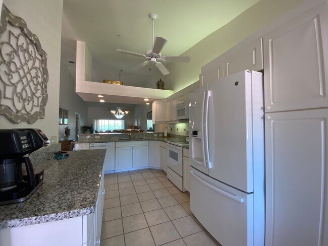 Foto del edificio - 6730 Beach Resort Dr. 1710 - Laurie