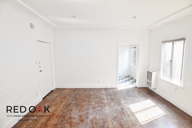 Foto del edificio - 4811 Melrose Ave