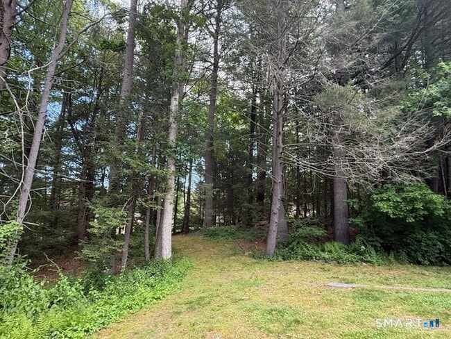 Building Photo - 143 Pine Hill Rd