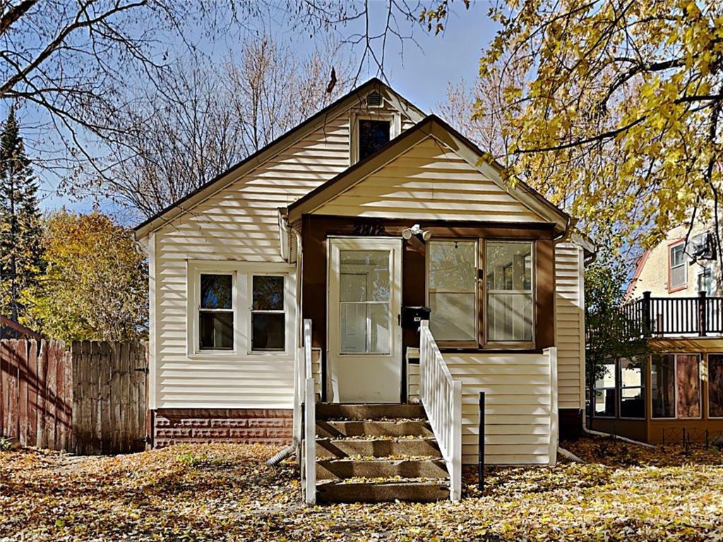 Primary Photo - 2812 34th Ave S