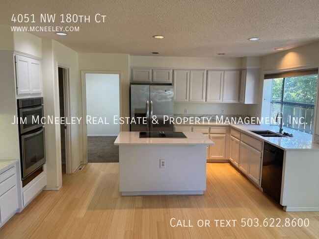 Building Photo - 4051 NW 180th Ct