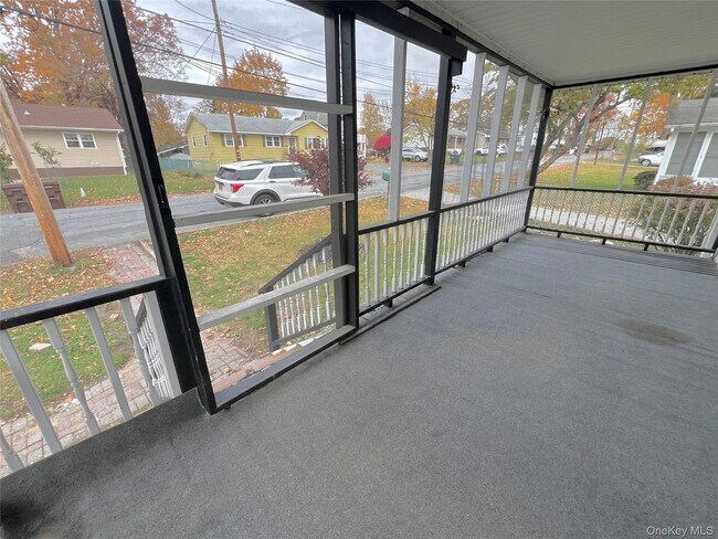 Foto del edificio - 229 Commonwealth Ave