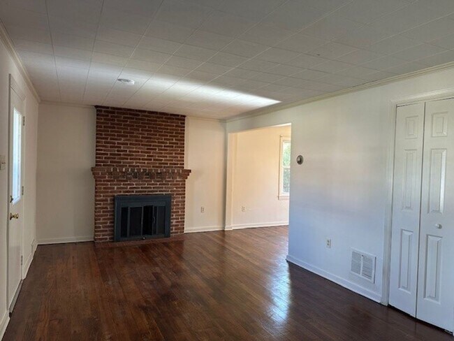 Foto del edificio - 2787 Rumson Dr