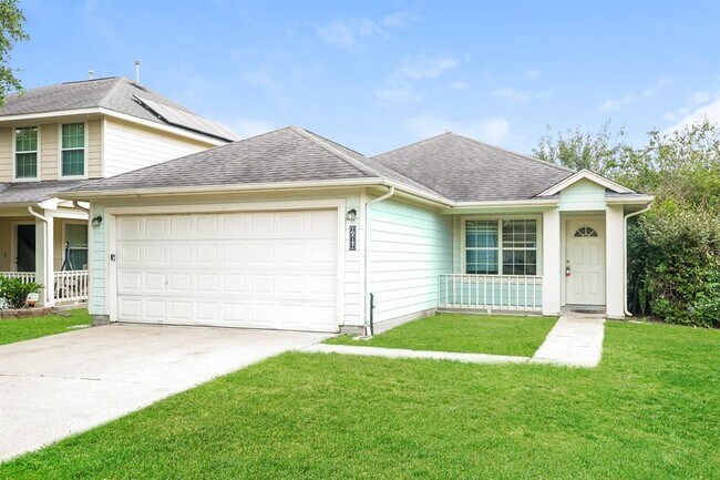 Building Photo - 19747 Plantation Grove Tr