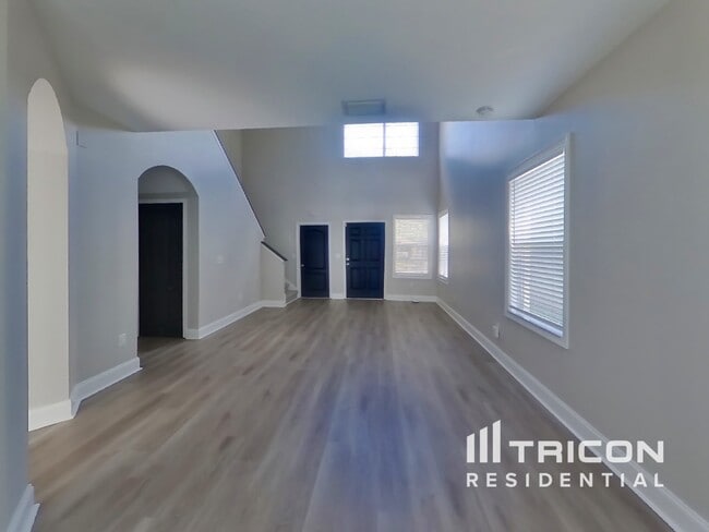 Building Photo - 10031 Landport Way