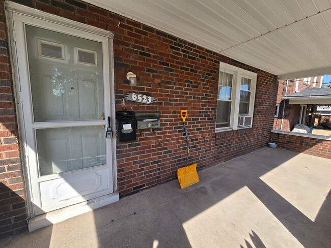 Building Photo - sta6523