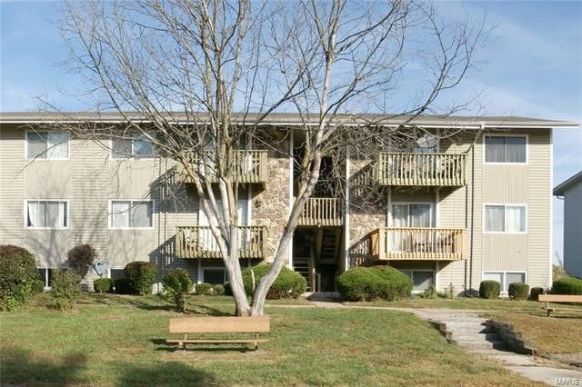 Primary Photo - 2021 Gascony Parc Dr