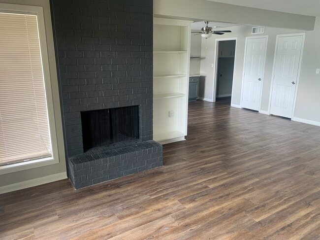 Foto del edificio - 226 Waters Edge