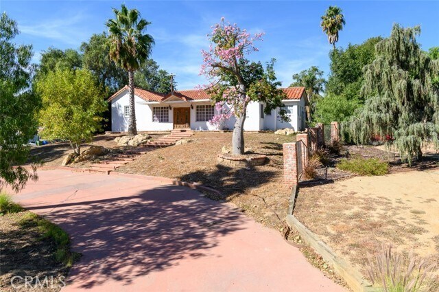 Foto principal - 10440 Johanna Ave