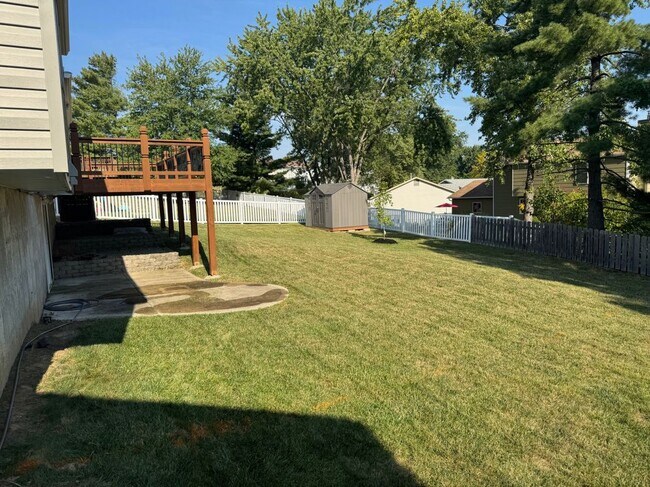 Foto del edificio - 1108 Amberglen Dr