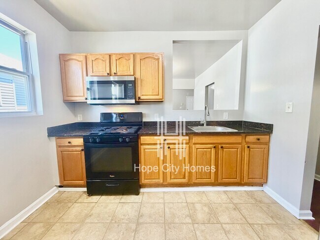 Foto del edificio - 4304 Garrison Blvd