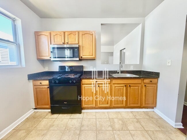 Building Photo - 4304 Garrison Blvd