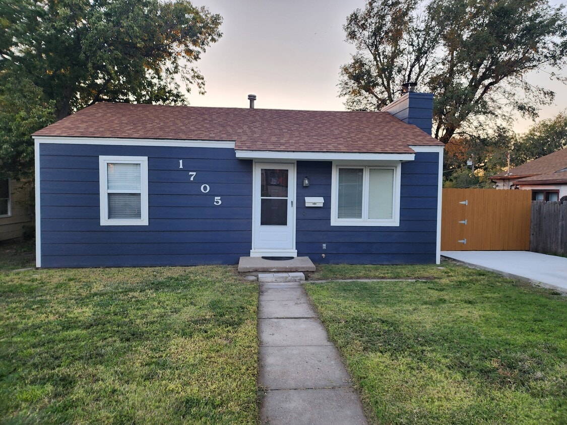 Foto principal - 1705 Avenue G