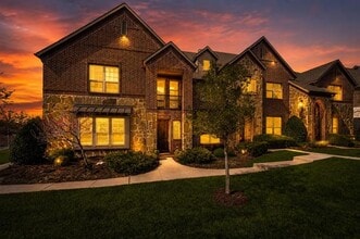 Building Photo - 7424 Mitchell Dr