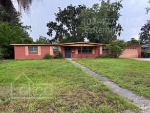 Building Photo - 1654 Whitman St