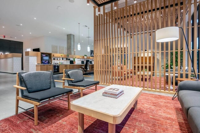 Building Photo - 1378 NW 18th Ave