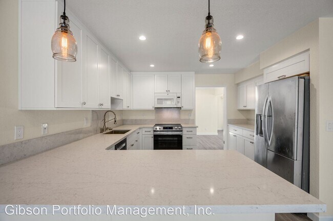 Building Photo - 4 br, 3 bath House - 503 Trinidad Lane