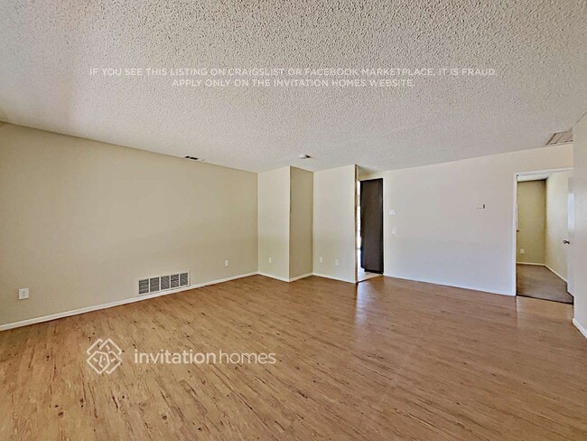 Building Photo - 271 Glenmont Ct