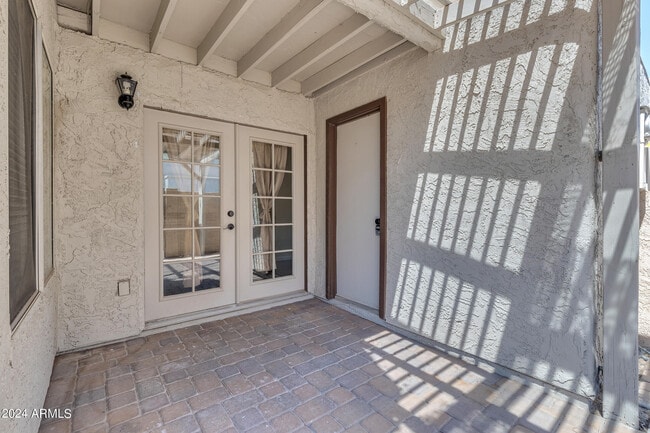 Building Photo - 6816 S Snyder Ln