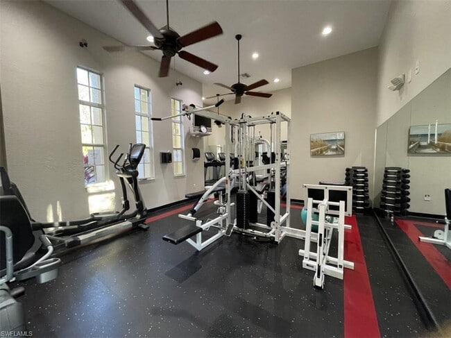 Foto del edificio - 4440 Botanical Place Cir