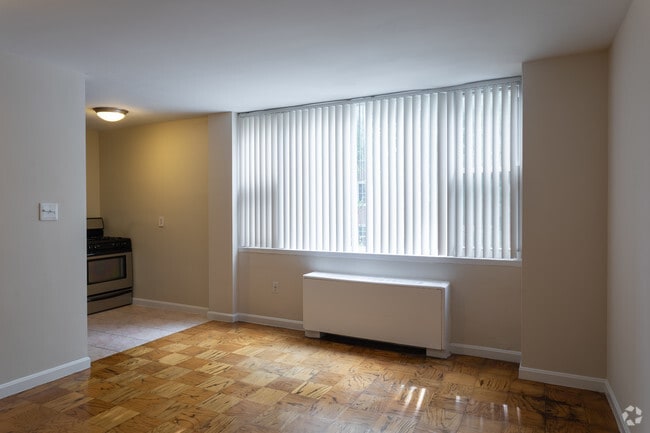 Apt 301 - One Bedroom - The Park East Apartments