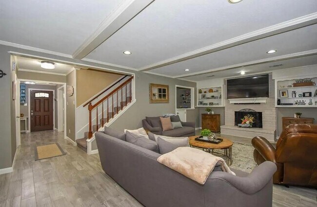 Foto del edificio - 10519 Jaycreek Dr