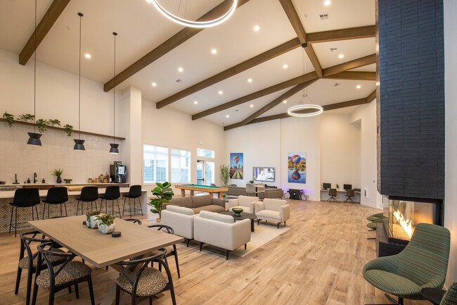 Apartments A Step Above - Meritum Evergreen