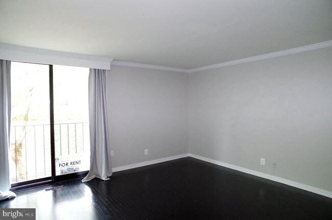 Foto del edificio - 11467 Washington Plaza W